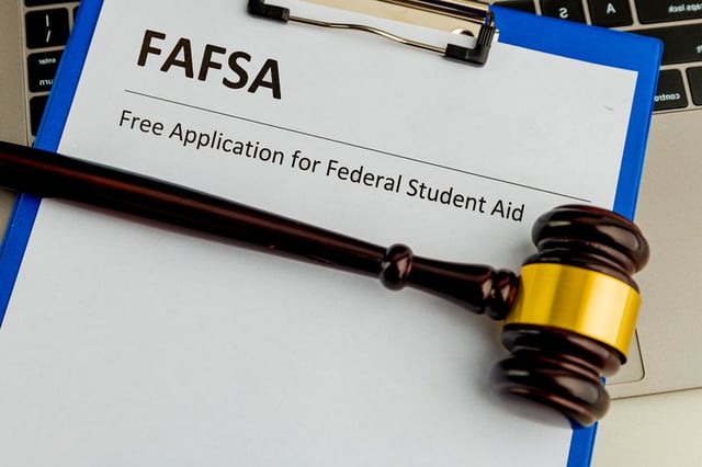 Must I File a FAFSA for Financial Aid?